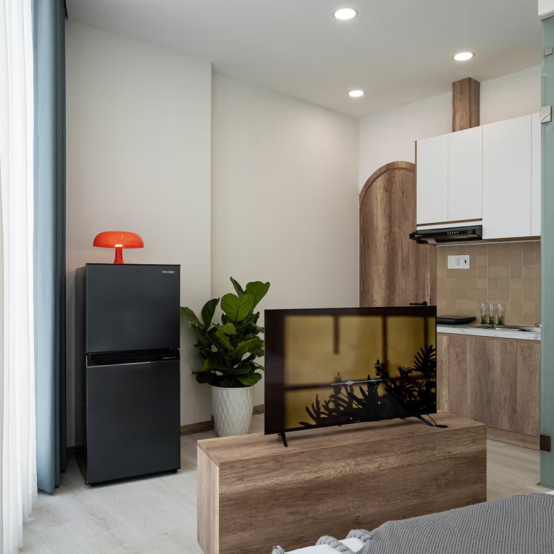 Chính chủ bán toà Apartment- gần MP Nhật Chiêu- View hồ- sang xịn- 80m2- MT:7m- 41,5 tỷ